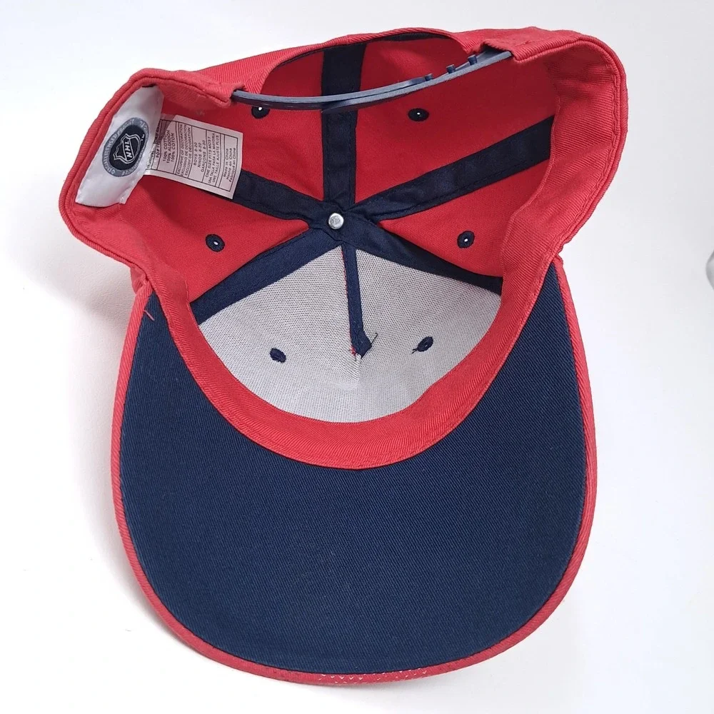 Washington Capitals NHL Youth Hat Cap Red Striped Brim One Size Boys 8-20